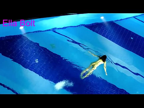 ❤️ Ech kann net ophalen ze kucken, jonk Blond gefaange schwammen plakeg am ELLA BOLT Resort Pool ❤️❌ Fuckvideo op lb.mobilecric.top ❌️❤